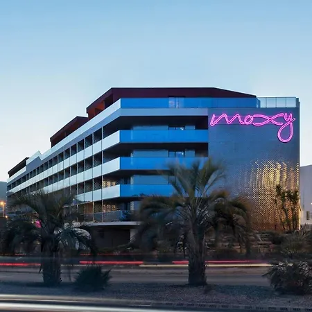 Moxy فندق
